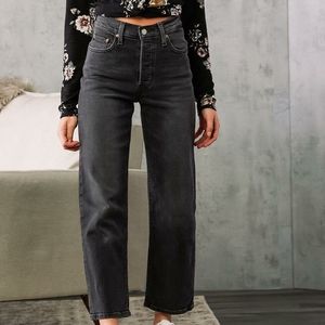 NWT Levis Ribcage Straight Ankle Black Denim Jean